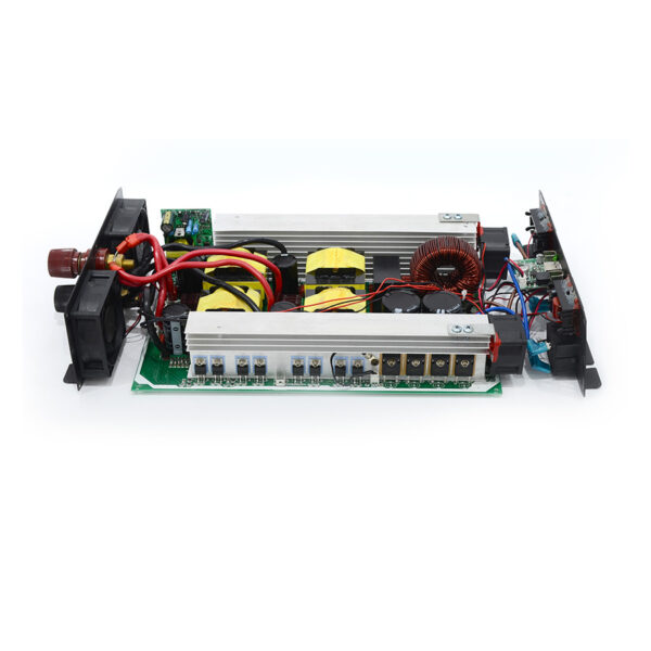 GP-C Reliable Pure Sine Wave Inverter 2500W/3000W 24V - Image 3